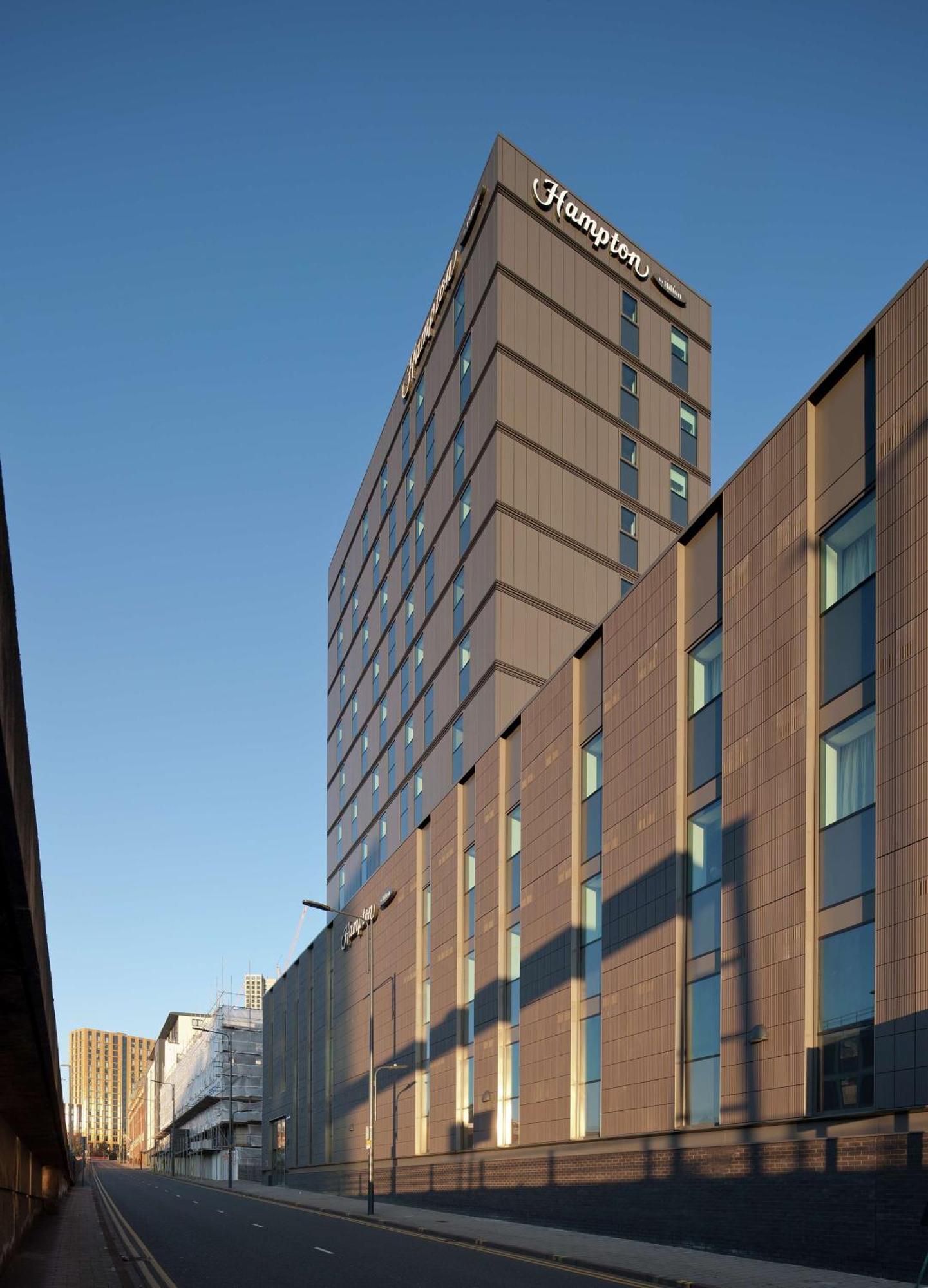 Hampton By Hilton Leeds City Centre Exterior photo