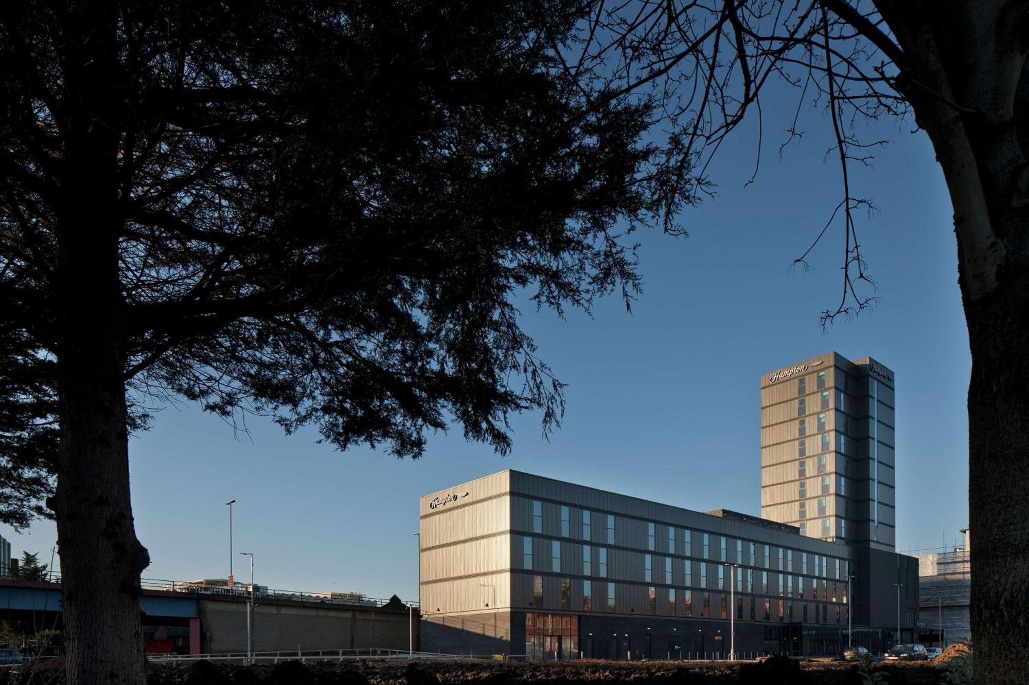 Hampton By Hilton Leeds City Centre Exterior photo