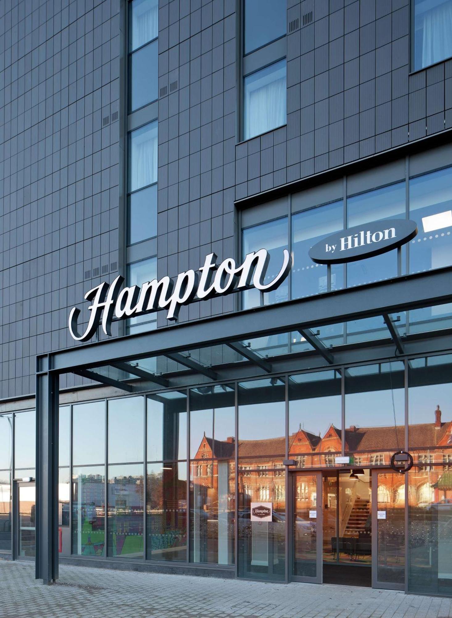 Hampton By Hilton Leeds City Centre Exterior photo